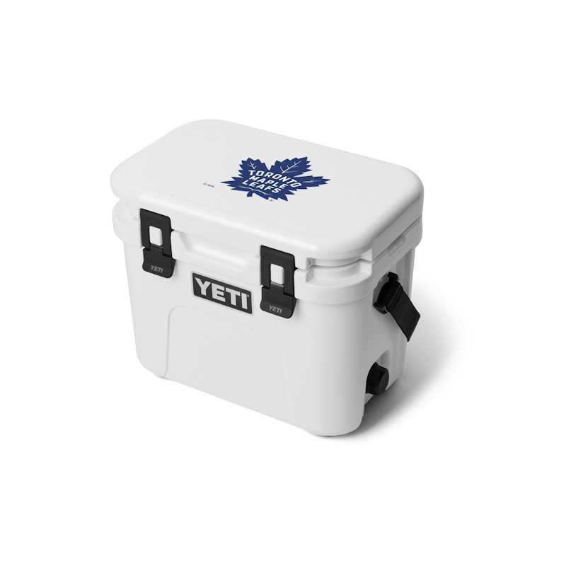 Toronto Maple Leafs Roadie® 15 Hard Cooler White